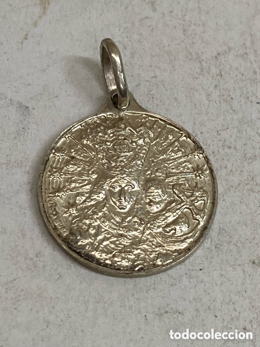 Antig&uuml;edades: Medalla de plata religiosa C207 - Foto 1