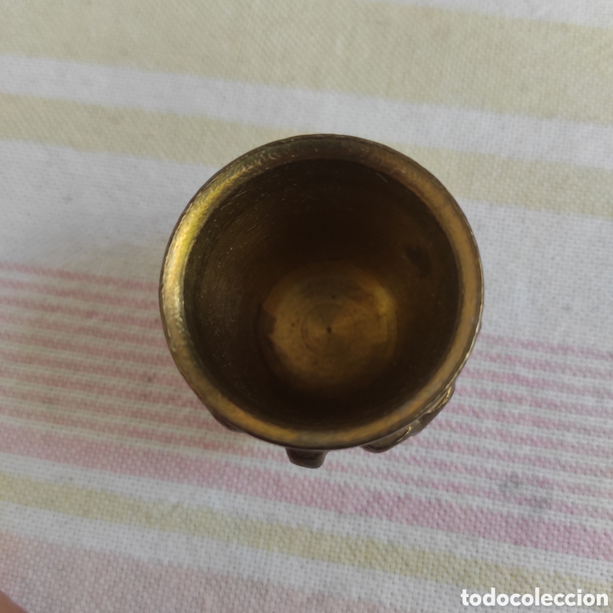 Antig&uuml;edades: Peque&ntilde;o mortero / almirez de bronce - Foto 5