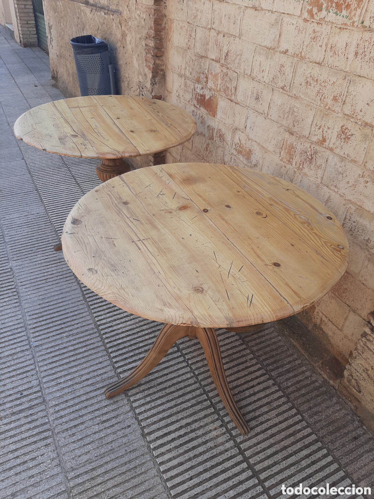 Antig&uuml;edades: Mesa antigua redonda - Foto 5