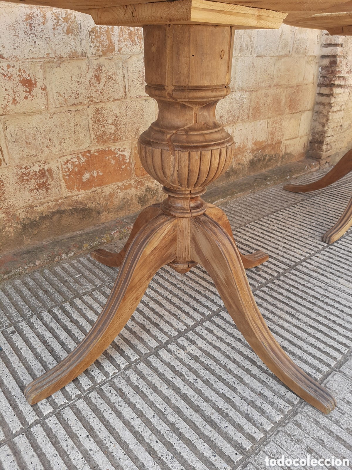 Antig&uuml;edades: Mesa antigua redonda - Foto 10