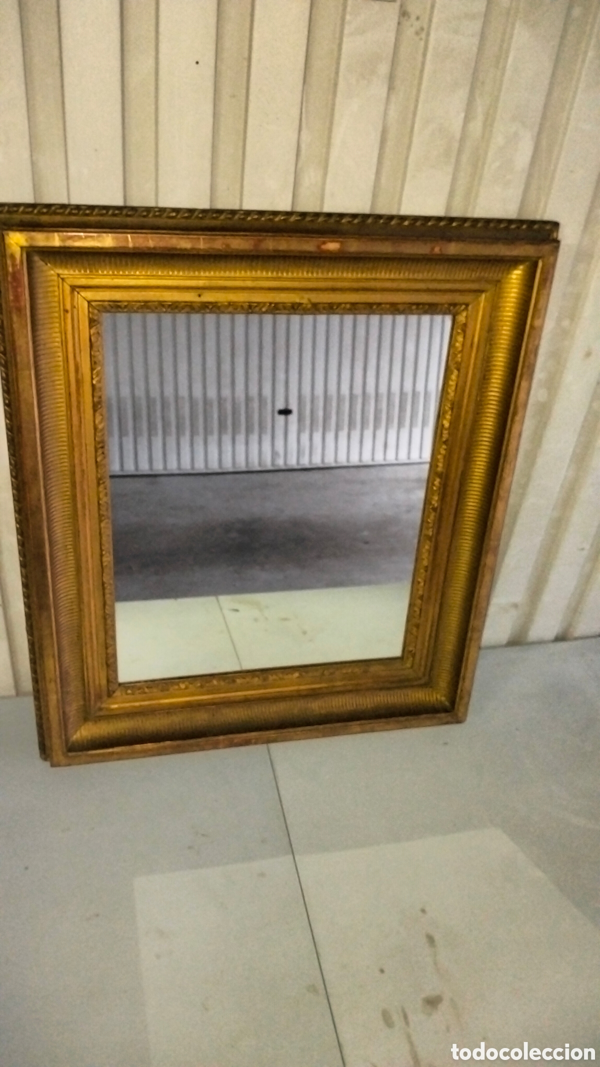 Antig&uuml;edades: Espejo muy antiguo de madera - Foto 4
