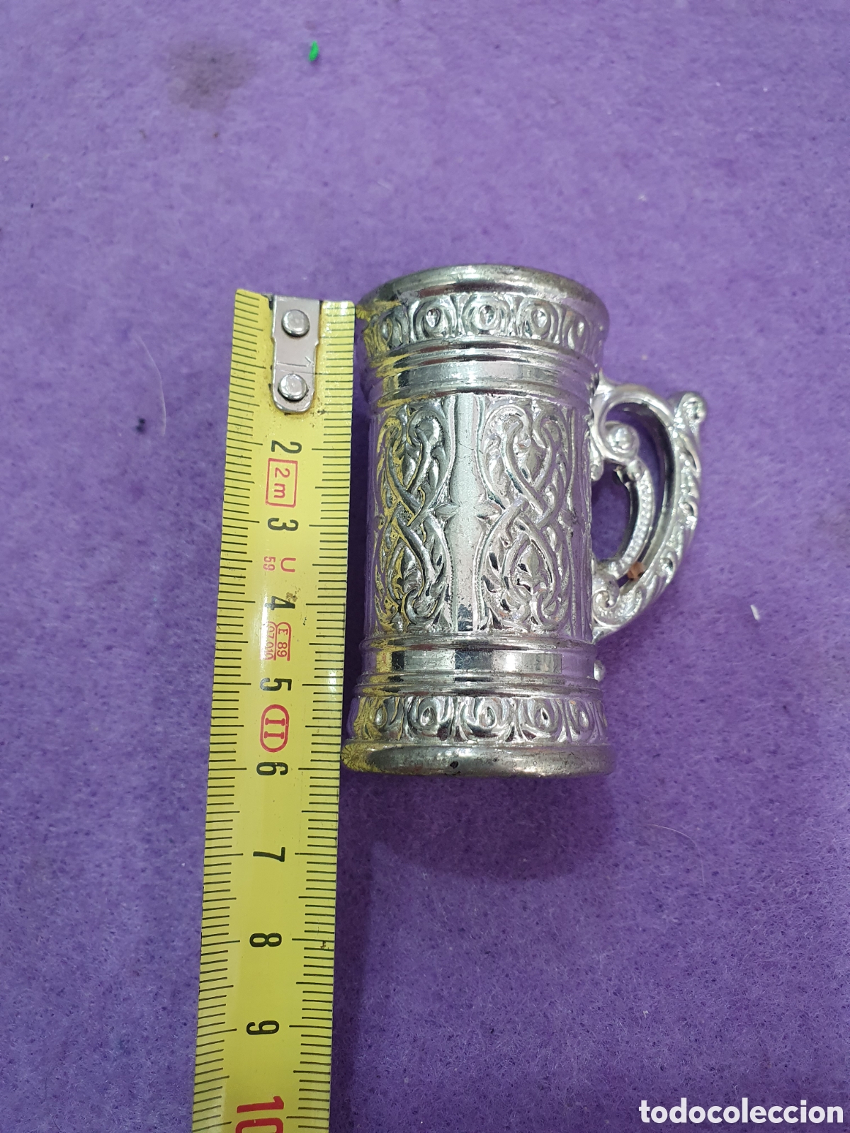 Antig&uuml;edades: Jarrita metal con Virgen. (L87) - Foto 2
