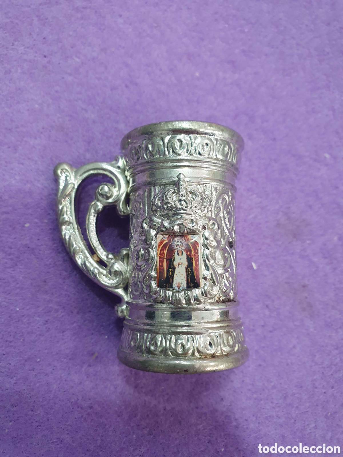 Antig&uuml;edades: Jarrita metal con Virgen. (L87) - Foto 1