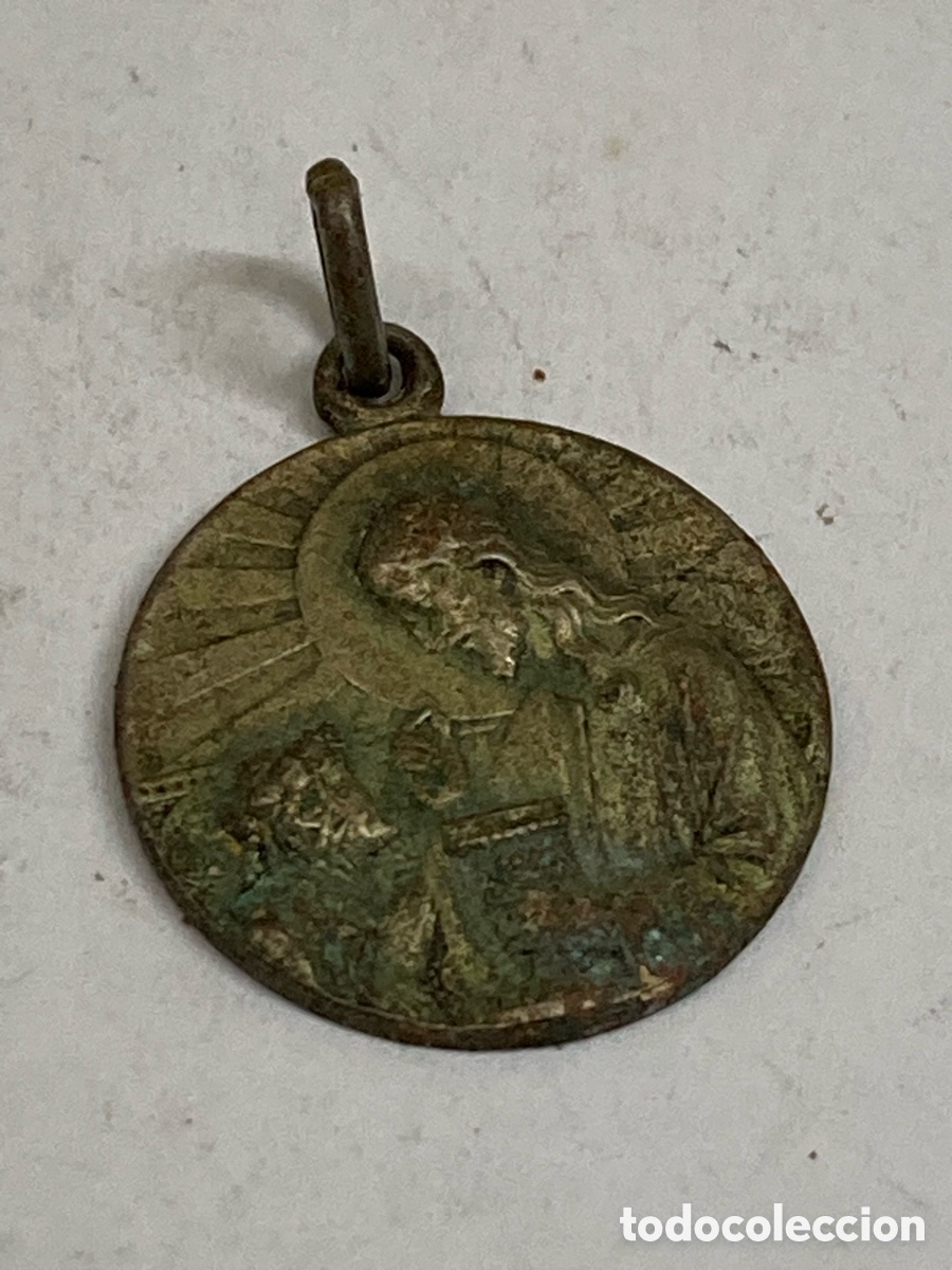 Antig&uuml;edades: Medalla de metal religioso C202 - Foto 1