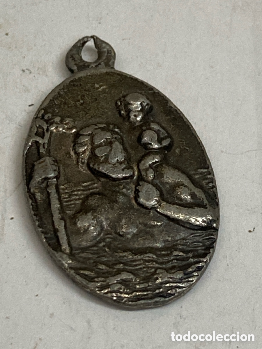 Antig&uuml;edades: Medalla de metal religioso C202 - Foto 2