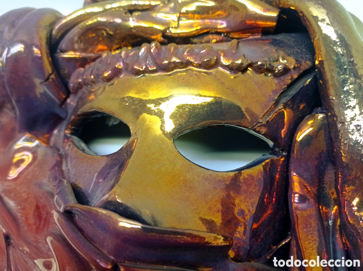 Antiguidades: 28 cm - Mascara en cer&aacute;mica gres negra esmaltada con reflejos met&aacute;licos - pieza original