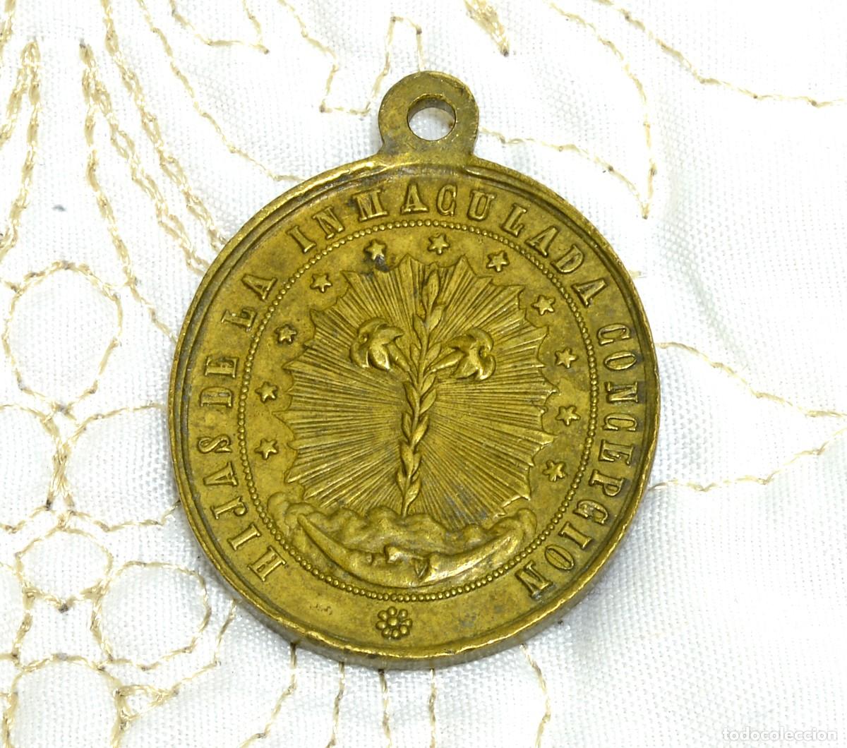 Antig&uuml;edades: MEDALLA EN BRONCE HIJAS DE LA INMACULADA CONCEPCI&Oacute;N - Foto 1
