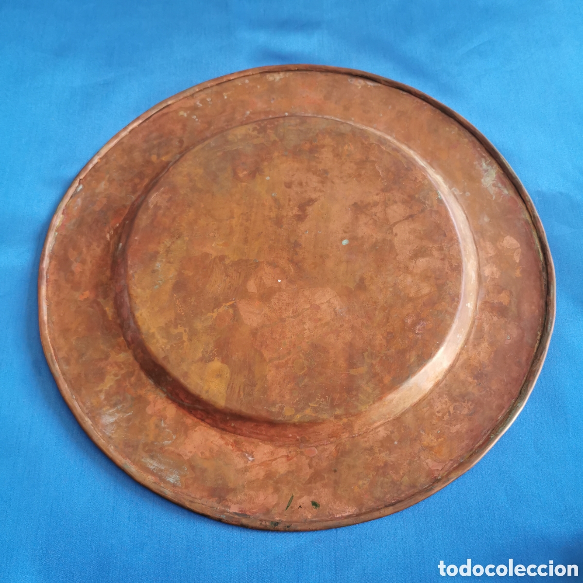 Antig&uuml;edades: ANTIGUA BANDEJA DE BRONCE MARTILLEADO - Foto 4