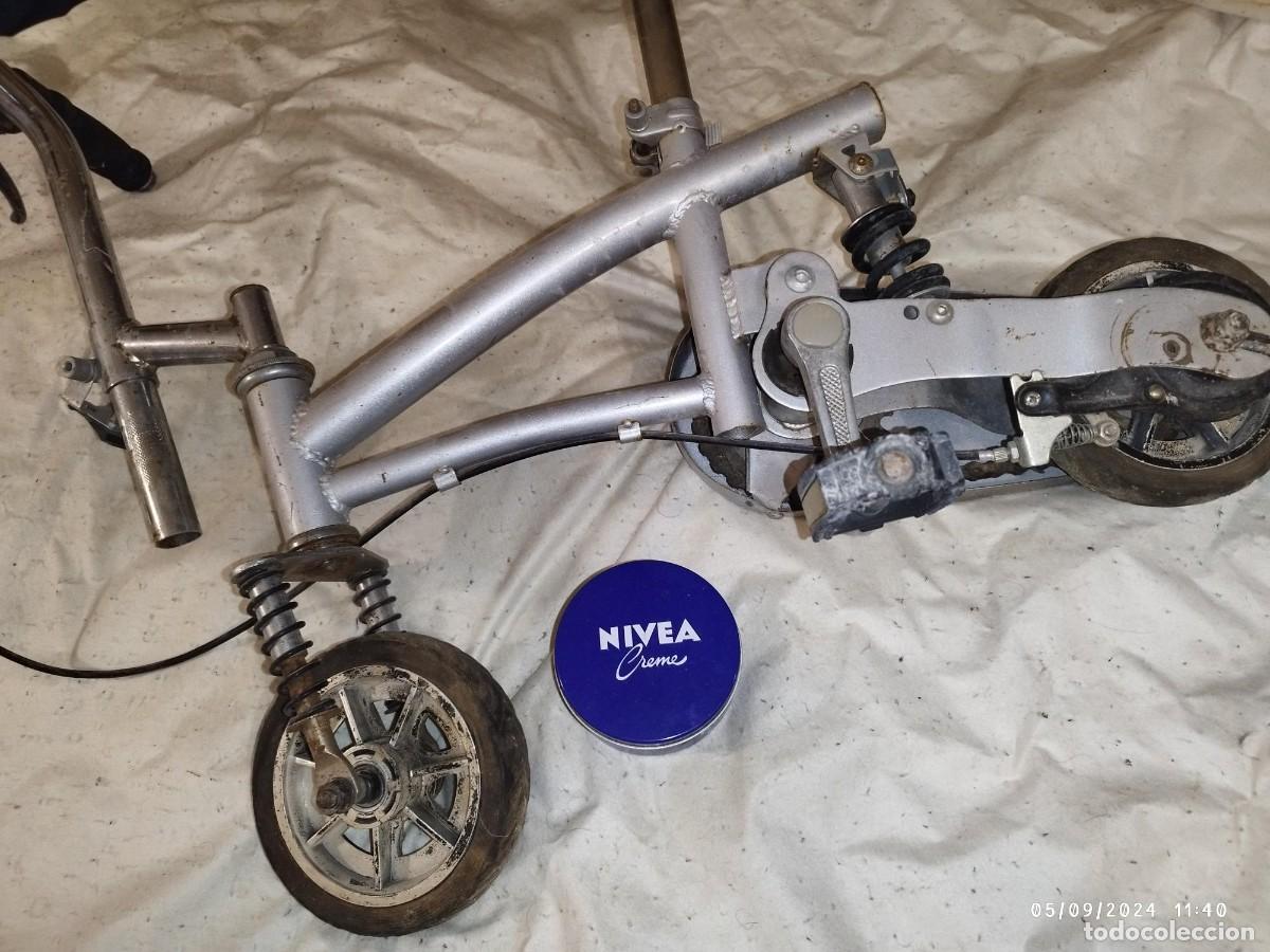Antig&uuml;edades: Mini bicicleta Funciona - Foto 3
