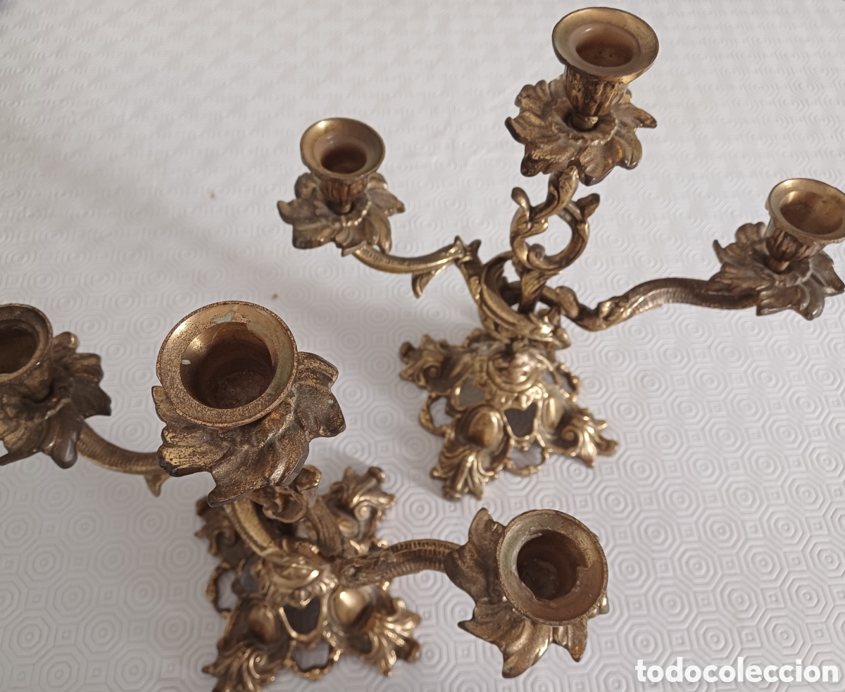 Antig&uuml;edades: Candelabros bronce tres brazos perfectos - Foto 7