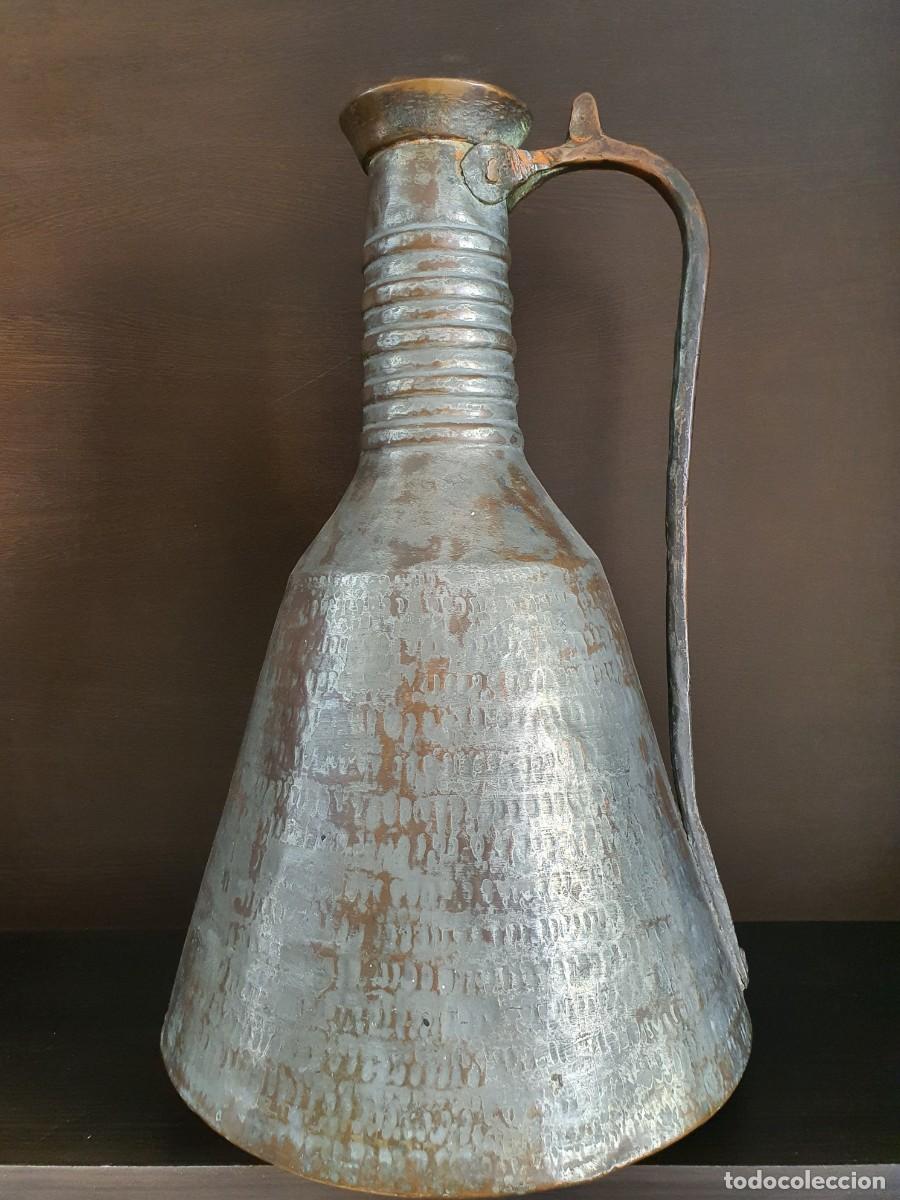 Antig&uuml;edades: Jarr&oacute;n de bronce, gran tama&ntilde;o. - Foto 1