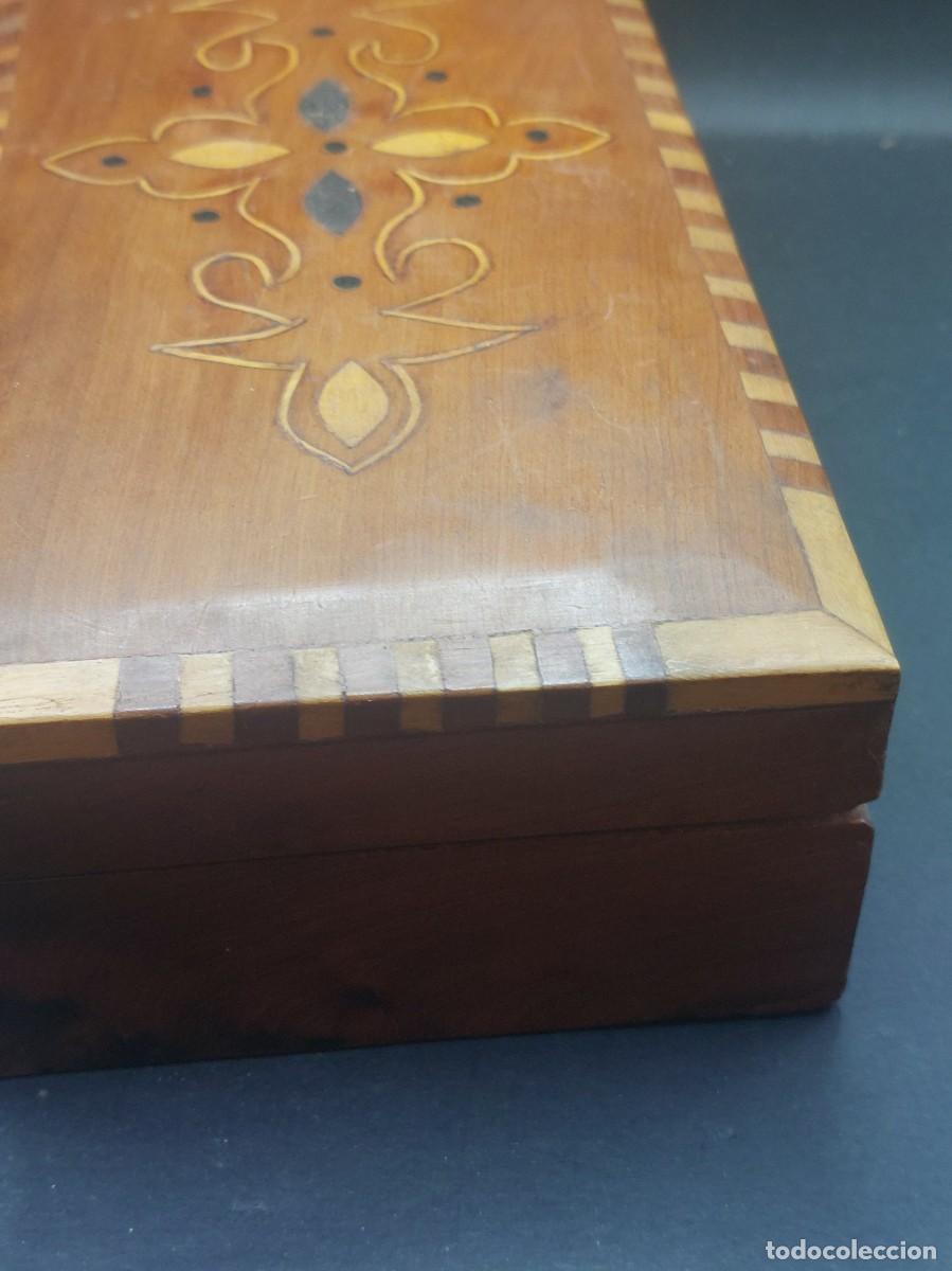Antig&uuml;edades: CAJA DE MADERA CON DETALLES - Foto 9