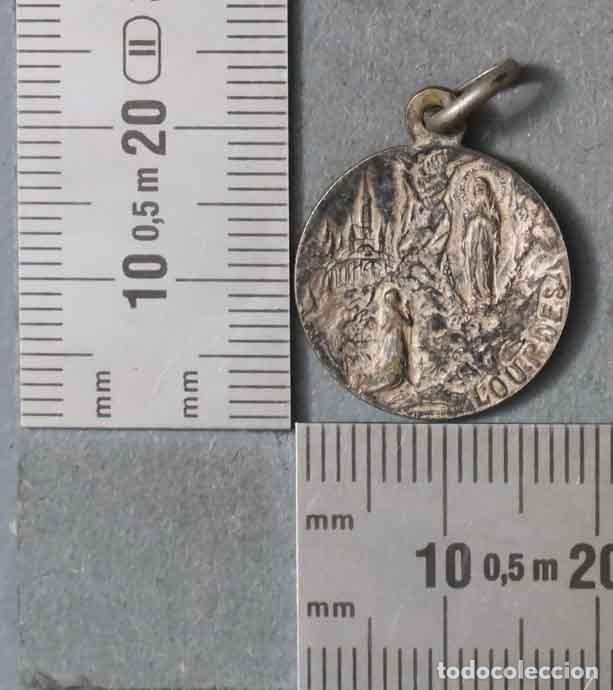 Antig&uuml;edades: MEDALLA. INMACULADA. NTRA SRA DE LOURDES. - Foto 2