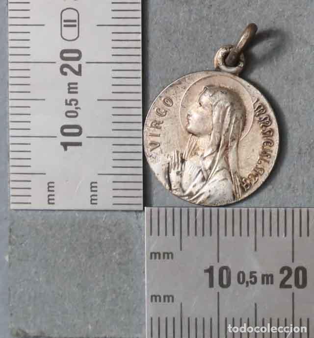 Antig&uuml;edades: MEDALLA. NTRA SRA DE LOURDES. PLATA - Foto 1