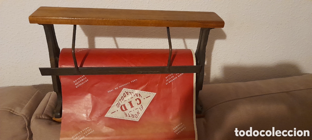 Antig&uuml;edades: Soporte antiguo de tienda - Foto 7