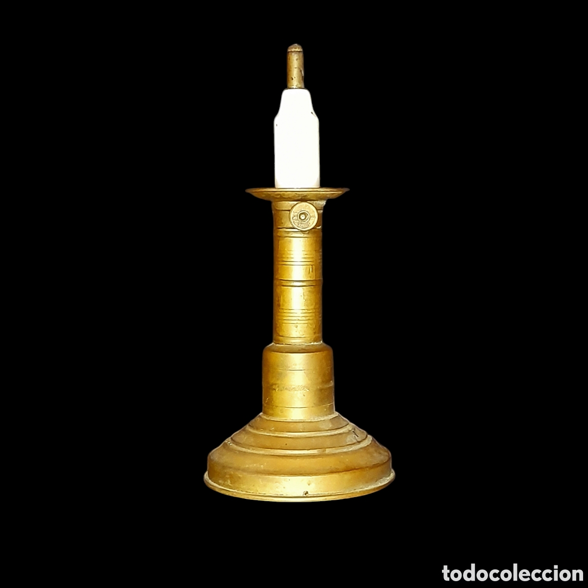 Antig&uuml;edades: Antiguo candelabro de aceite. - Foto 2