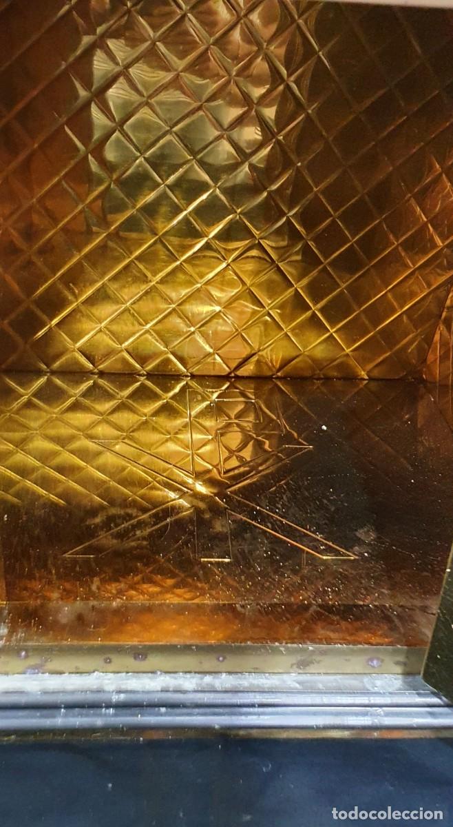 Antig&uuml;edades: Sagrario custodia de lat&oacute;n y bronce - Foto 7