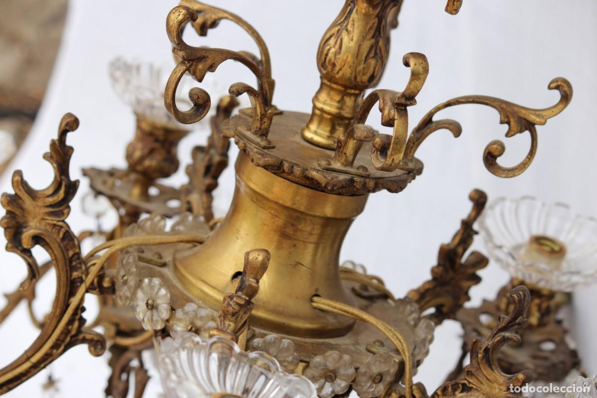 Antig&uuml;edades: lampara de bronce y cristal - Foto 4