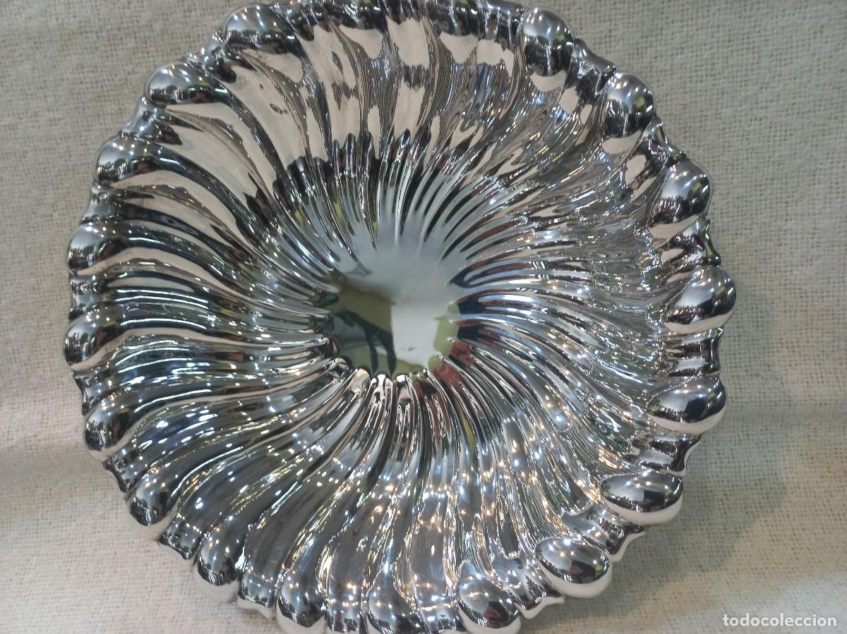 Antig&uuml;edades: BANDEJA (panera) &uml;VALERO&uml; silver plated ondas - Foto 1