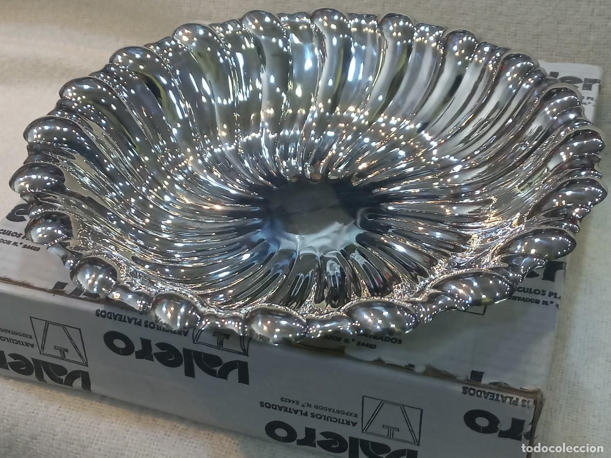Antig&uuml;edades: BANDEJA (panera) &uml;VALERO&uml; silver plated ondas - Foto 13