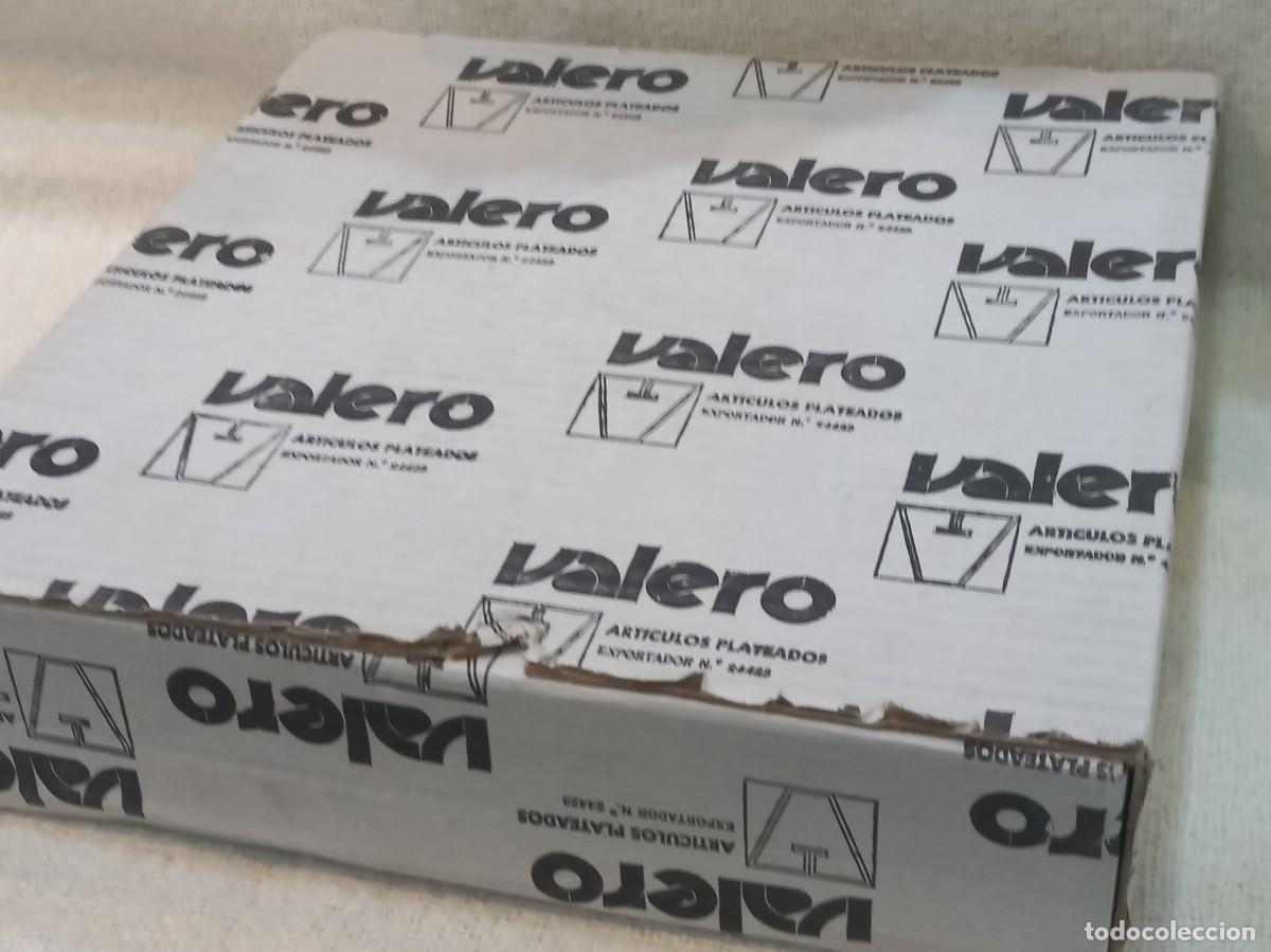Antig&uuml;edades: BANDEJA (panera) &uml;VALERO&uml; silver plated ondas - Foto 14