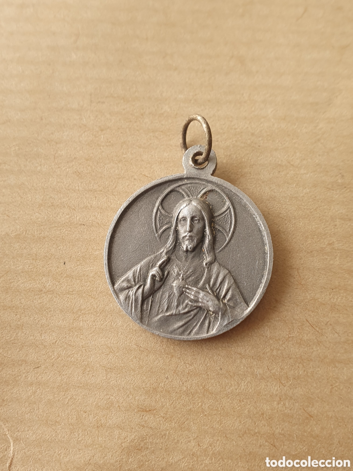 Antig&uuml;edades: Medalla NS de Monserrat. (L102) - Foto 1