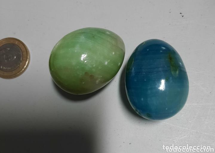 Antig&uuml;edades: Dos huevos de marmol - Foto 2