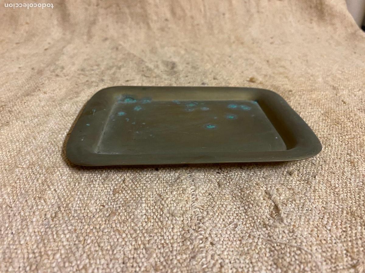 Antig&uuml;edades: bandeja de metal rectangular - Foto 1