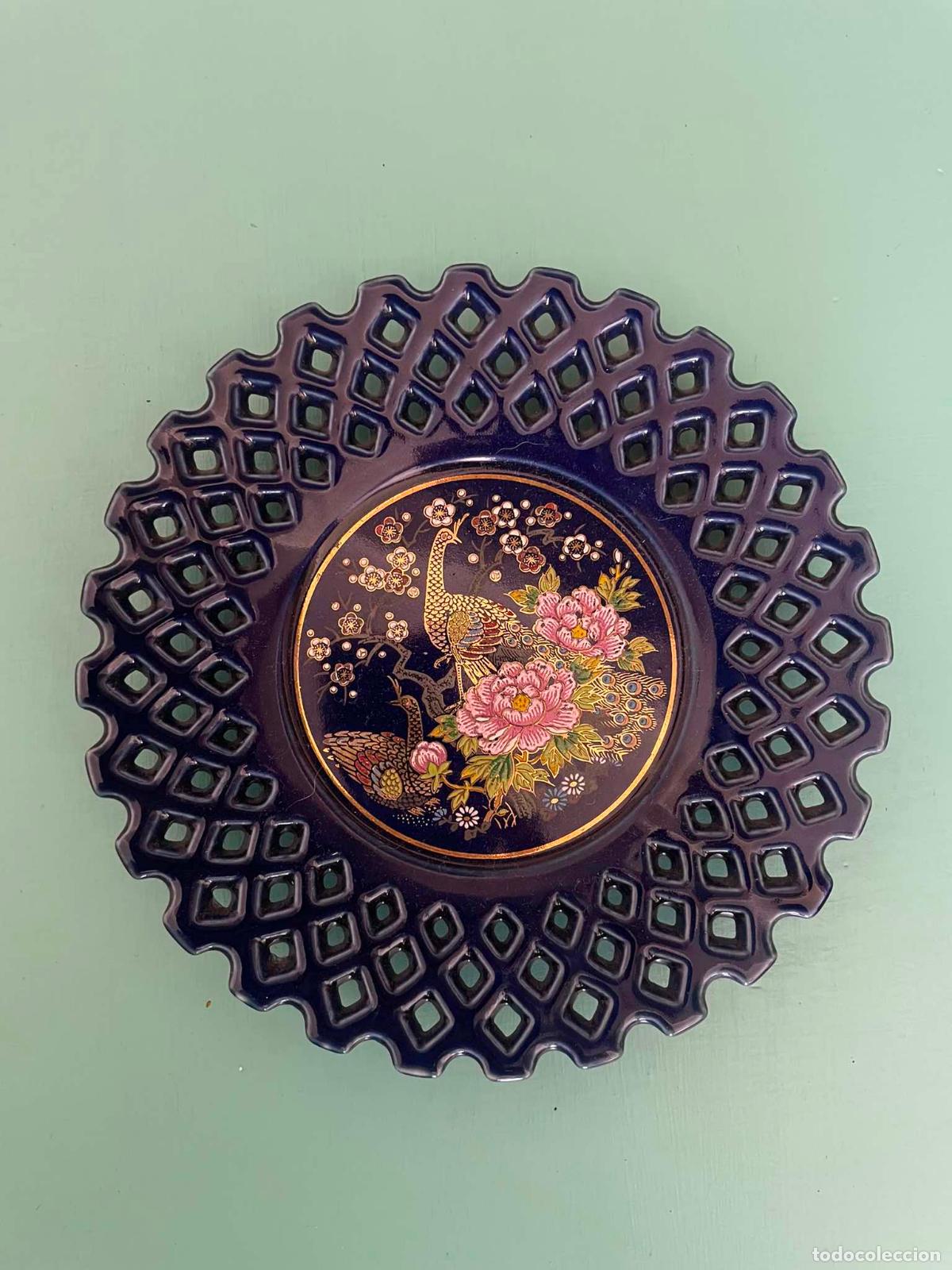 Antig&uuml;edades: Plato Oriental de porcelana - Foto 1