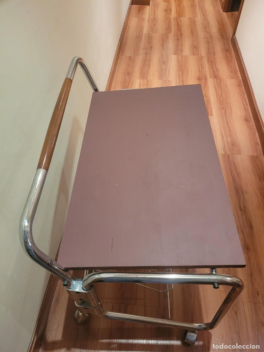 Antig&uuml;edades: Mesa retro con ruedas cromada televisi&oacute;n - Foto 5
