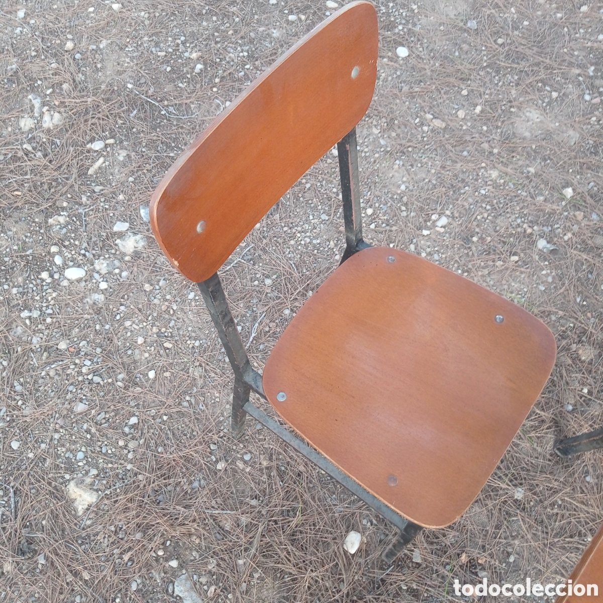 Antig&uuml;edades: Mesas y sillas para sobremesas. - Foto 4