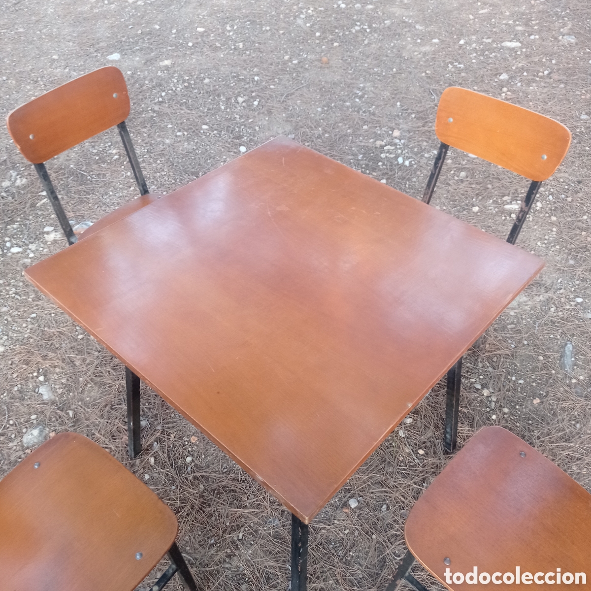 Antig&uuml;edades: Mesas y sillas para sobremesas. - Foto 6