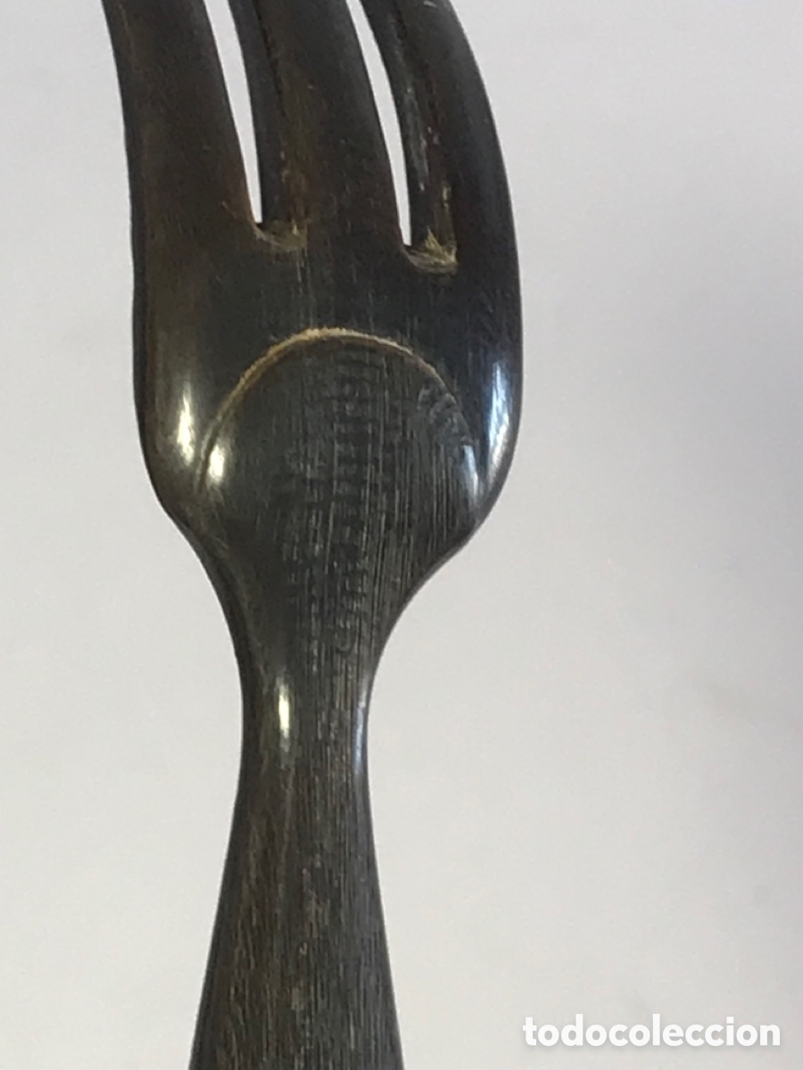 Antig&uuml;edades: Cubiertos de madera y plata - Foto 9