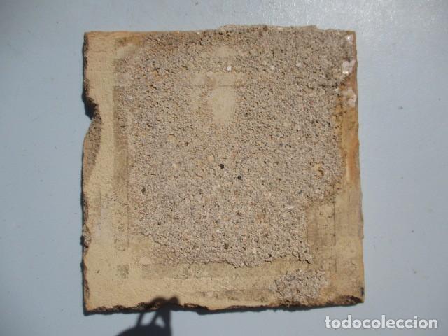 Antig&uuml;edades: azulejo antiguo bien conservado - Foto 2