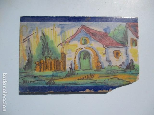 Antig&uuml;edades: azulejo pintado Ramos Rejano - Foto 1