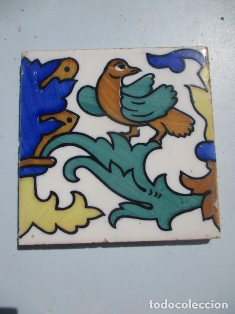 Antig&uuml;edades: azulejo pintado antiguo - Foto 1