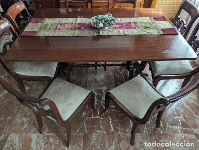 Antig&uuml;edades: MESA DE COMEDOR EXTENSIBLE Y SILLAS A JUEGO - Foto 4