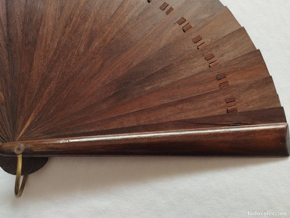 Antig&uuml;edades: Antiguo abanico de madera noble - Foto 10