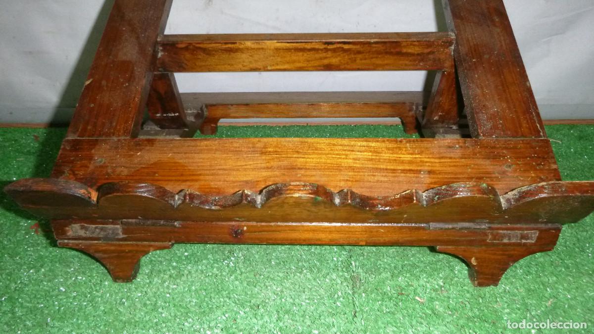 Antig&uuml;edades: ANTIGUO ATRIL MADERA DE PINO - Foto 2