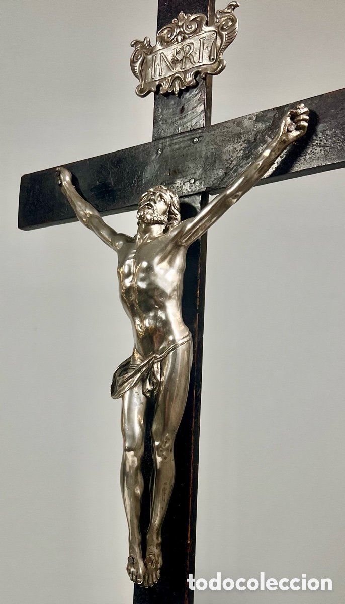 Antig&uuml;edades: Crucifijo de Bronce plateado. S.XVIII - Foto 23