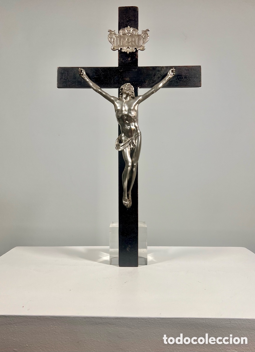 Antig&uuml;edades: Crucifijo de Bronce plateado. S.XVIII - Foto 15
