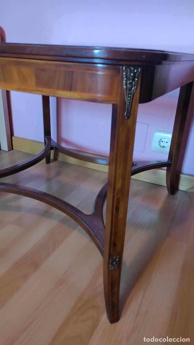 Antig&uuml;edades: MESA DE CENTRO EN MADERA DE RAIZ CON CRISTAL BISELADO - Foto 10