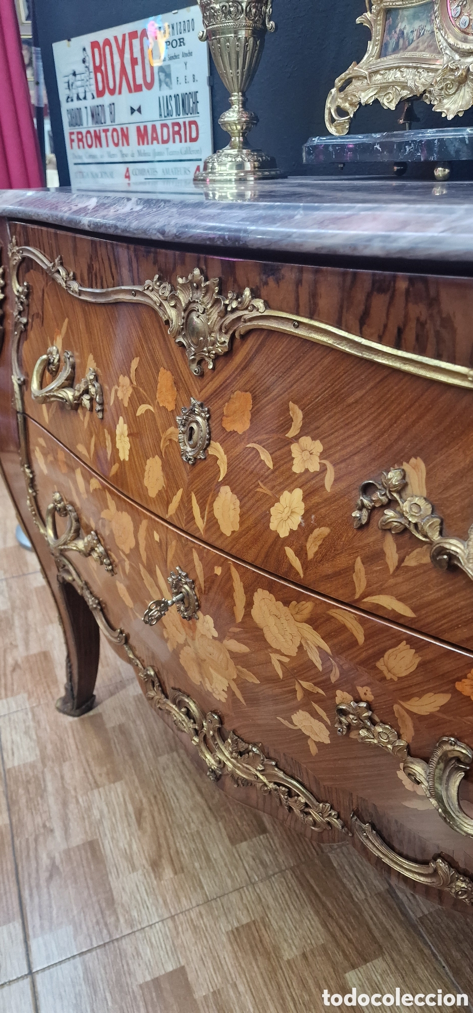 Antig&uuml;edades: C&oacute;moda francesa Luis XV - Foto 2