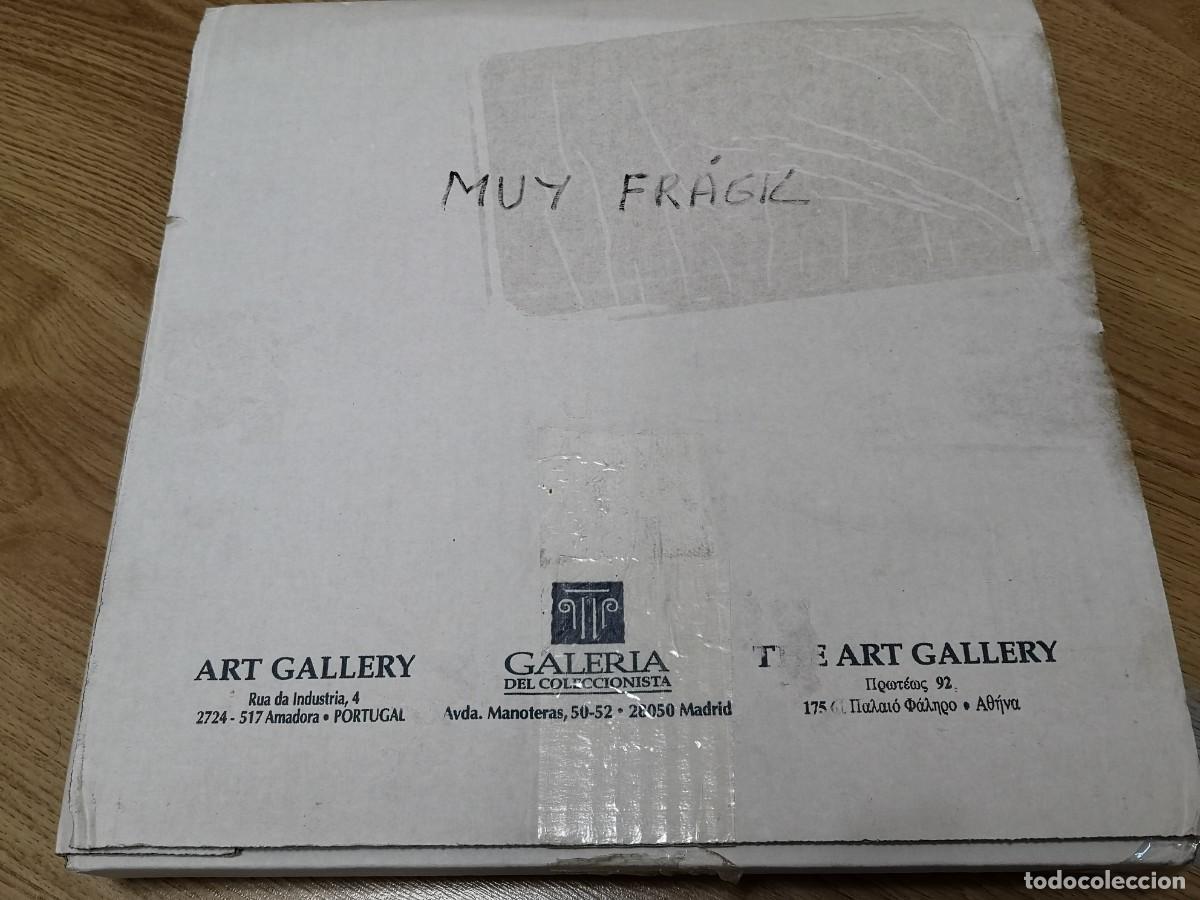 Antig&uuml;edades: PLATO COLECCI&Oacute;N DORADO PINTADO - Foto 6