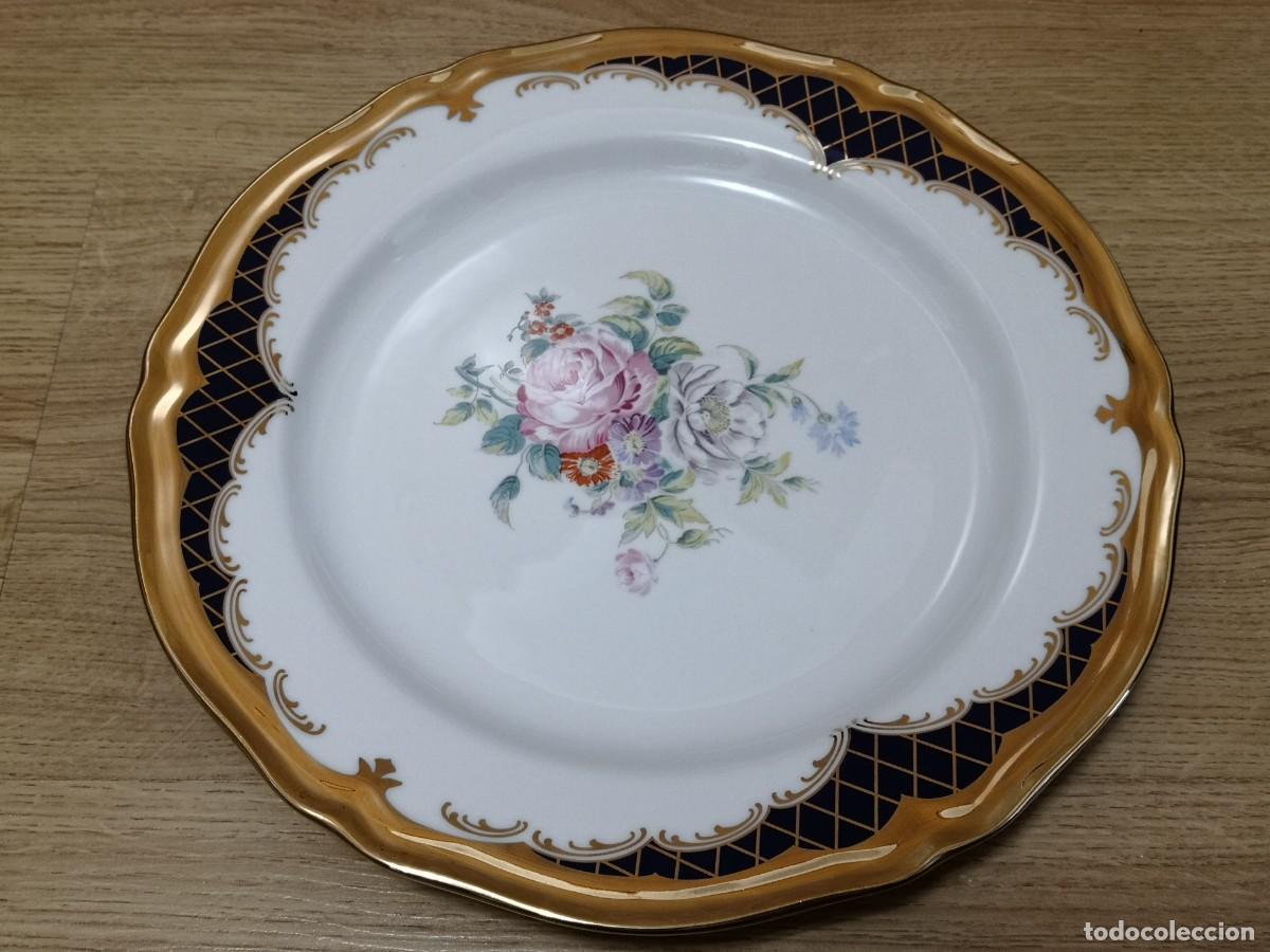 Antig&uuml;edades: PLATO COLECCI&Oacute;N DORADO PINTADO - Foto 1