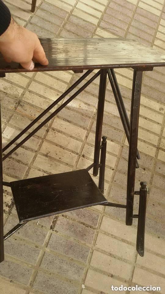 Antig&uuml;edades: mesa art deco modernista - Foto 3