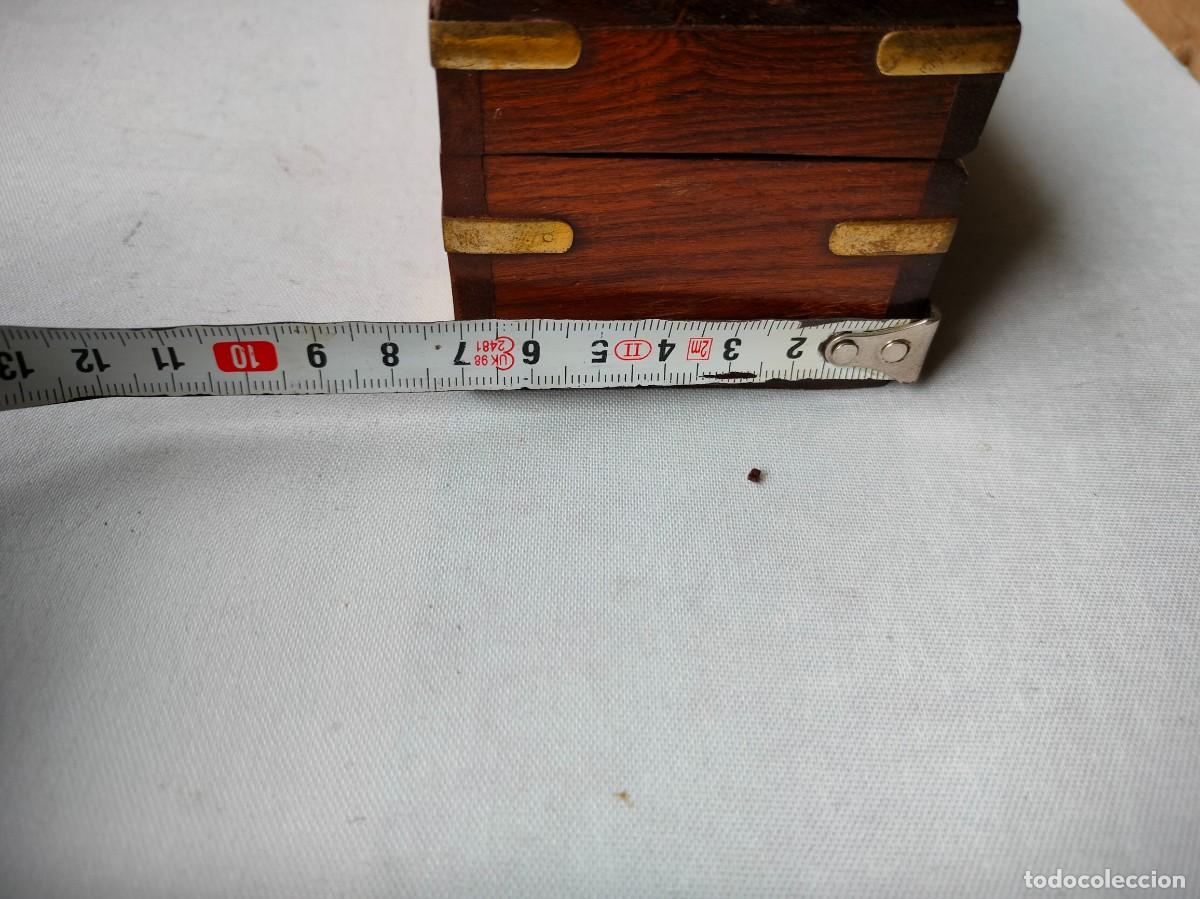 Antig&uuml;edades: PEQUE&Ntilde;A CAJA DE MADERA. - Foto 9