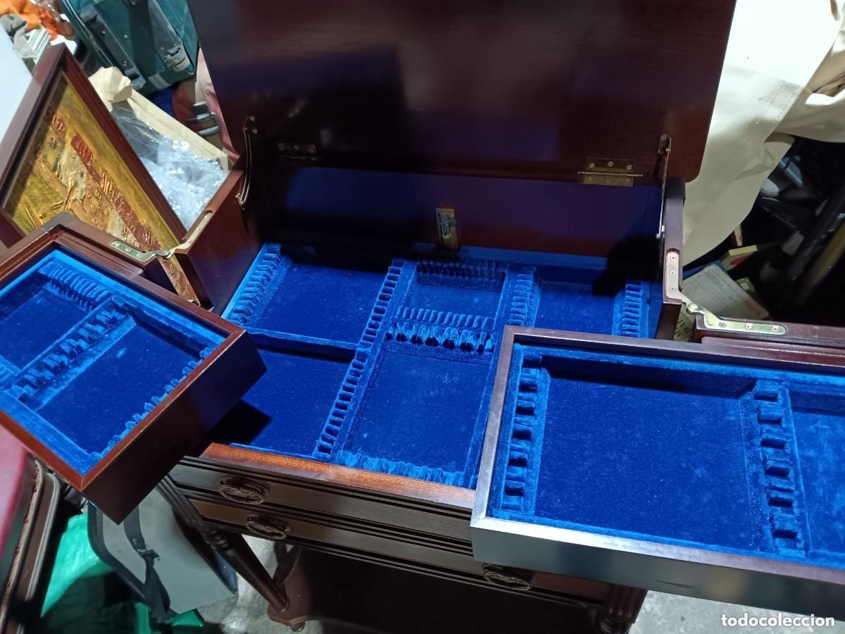 Antig&uuml;edades: Mueble cuberteria atiendo dudas - Foto 3