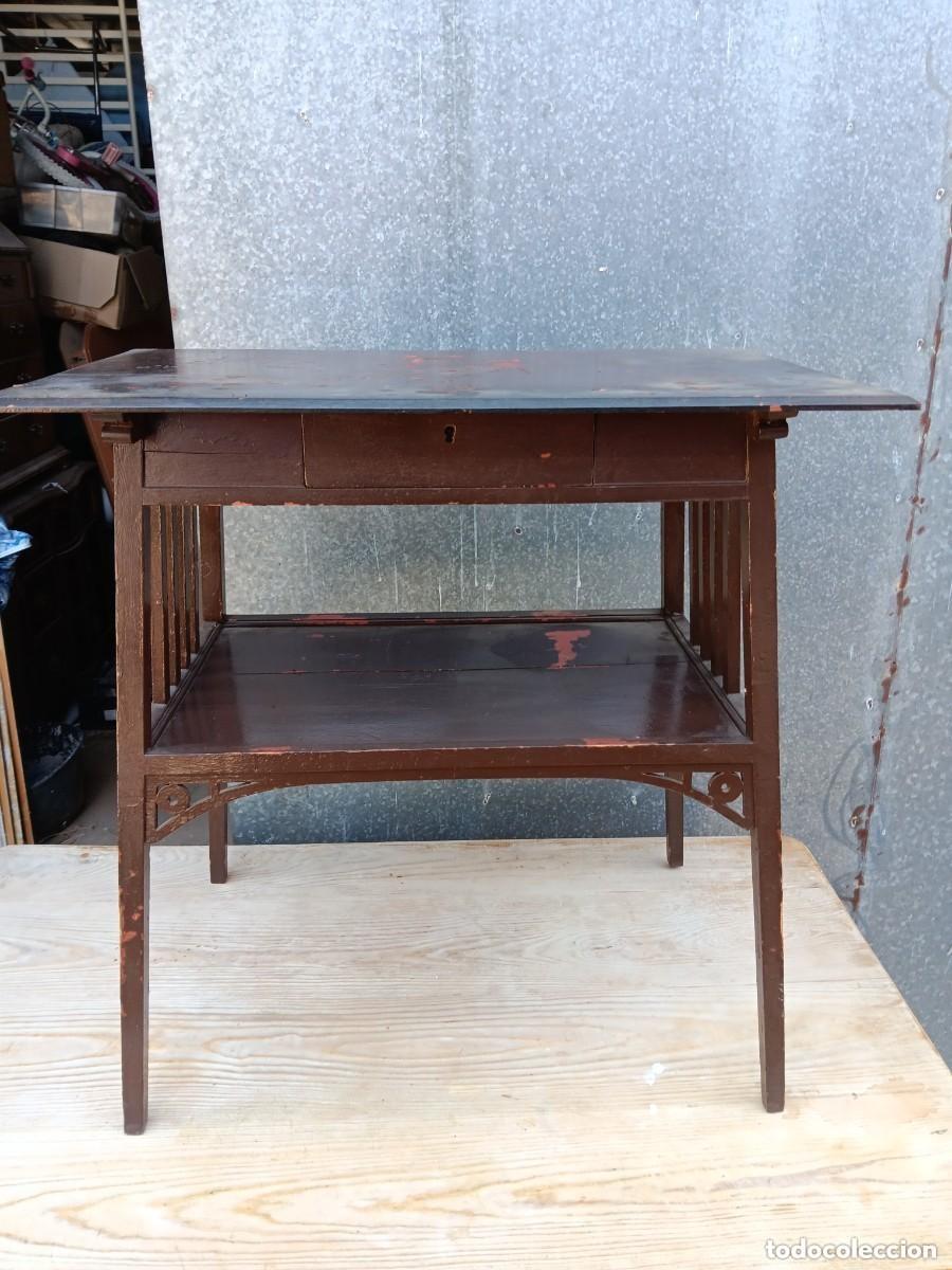 Antig&uuml;edades: Mesa antigua modernista - Foto 2