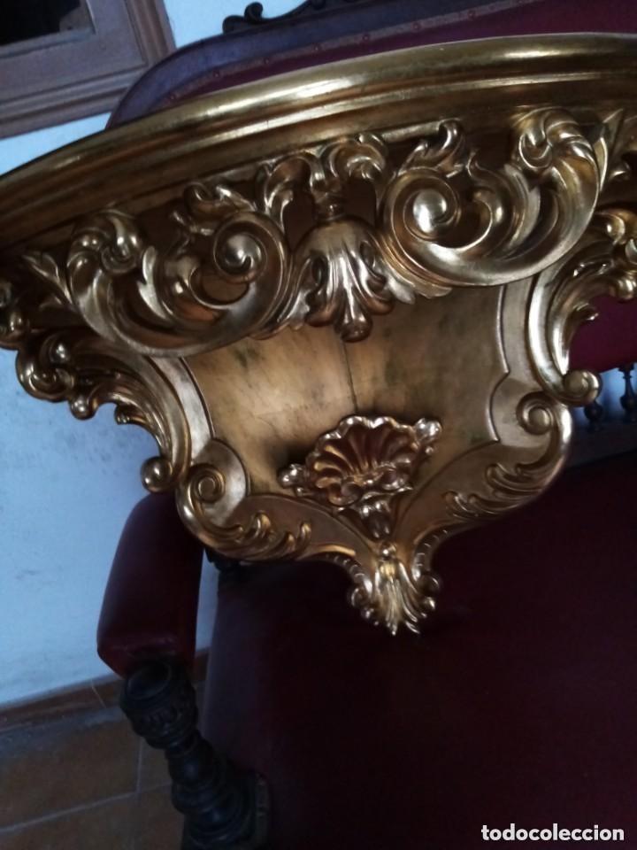 Antig&uuml;edades: rinconeras antiguas talladas - Foto 3